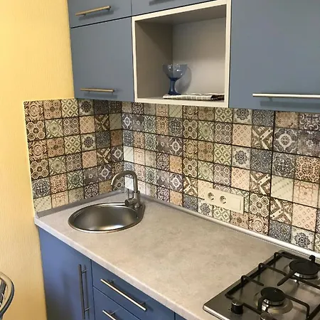 сдам посуточно ул доброхотова 28 Daily Rent St Dobrokhotova 28 *